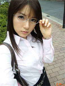 李小青给新媳妇验身小说